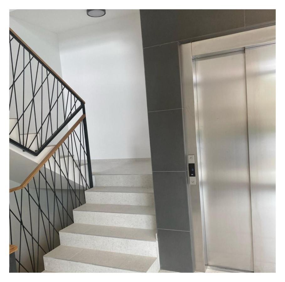 Arena Zg Apartment Zagreb Luaran gambar